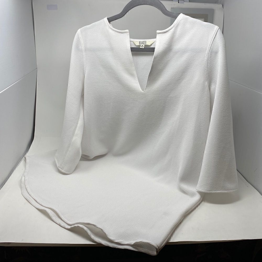 BB Dakota Bell Sleeve White Tunic